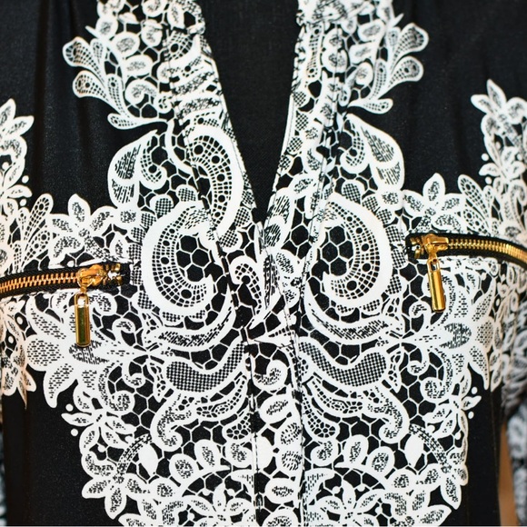 International Concepts Size Medium Top - Picture 4 of 13